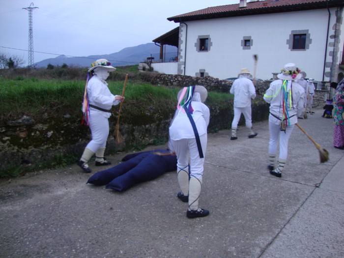 Ihabarren hartza askatu dute - 5