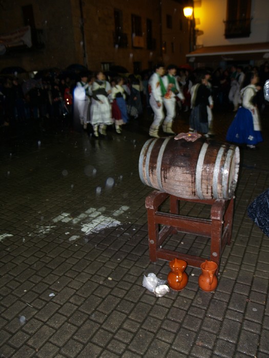 Kintoak zortzikoa dantzatzen - 5