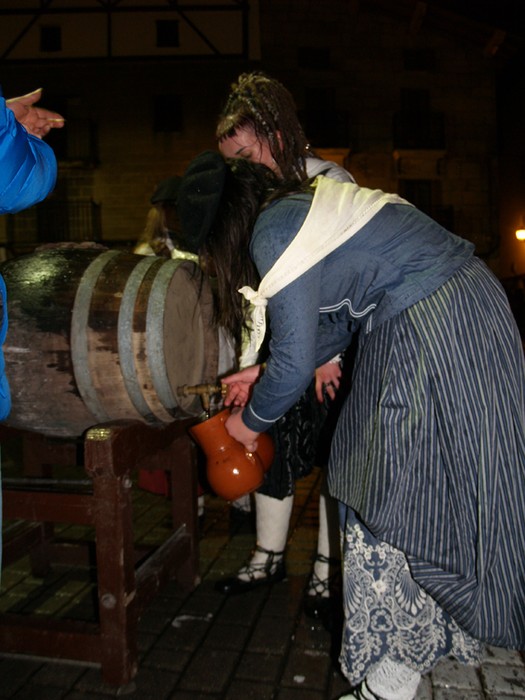 Kintoak zortzikoa dantzatzen - 19