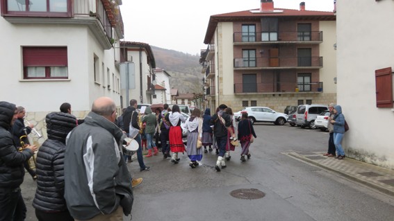 Kinto festari gaur agurra - 2