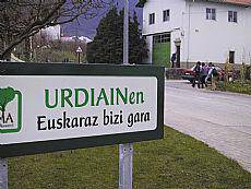 UEMA lan teknikotik politikoagora pasako da