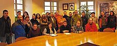 Errausketa baimenaren kontrako hautetsien itxialdia