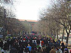 Gure etxeko lanak egiten segituko dugu, inor itxoin gabe