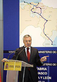 Nafarroako AHT Euskal Y-rekin lotzeko alternatiba ikerketa eginen da