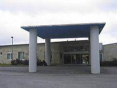 Osasunbidea klinikarako aukerak aztertzen ari da