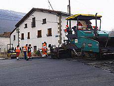 Bederatzi langabe gehiagorekin, 1.472