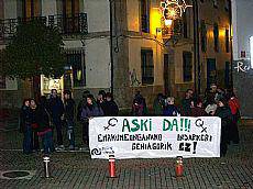 Gizona atxilotu dute tratu txarrak egotzita