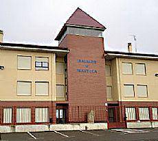 Bilduko udalek diru-laguntza emanen diote Ibaialde ikastolari 