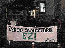 Sexu indarkeriagatik bi gizon atxilotuta