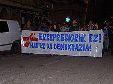 Mila pertsona inguru igandeko manifestazioan