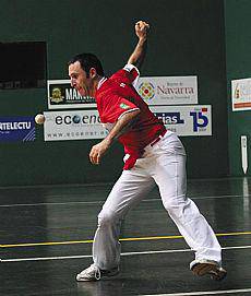 Pilota partida profesionalak gaur Uharte Arakilen