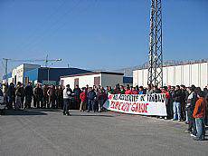 Lan istripua salatzeko langileen protesta