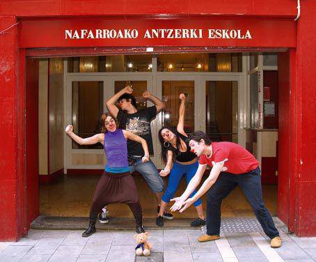 3,2,1..... antzezlana hastera doa!!!