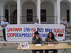 Abian plataformak bi orduko lanuztea deitu du