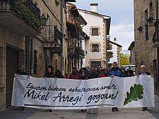 Bakerako bidean indarkeria guztien aitortza eskatu zen Arregi gogoratzean