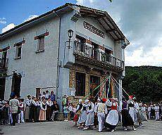 Festa gaur lehertuko da
