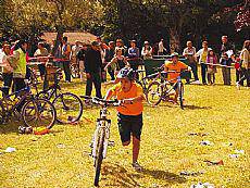 Triatloiak badu harrobia Sakanan