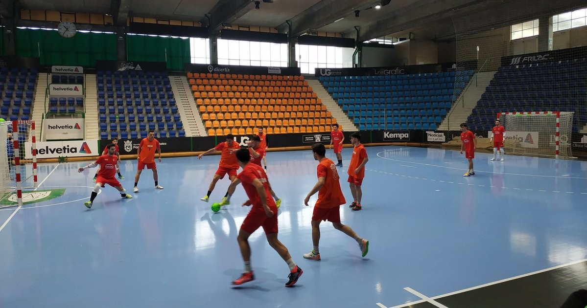 Aste batean hiru partida erabakigarri ditu aurretik Osasuna Magnak