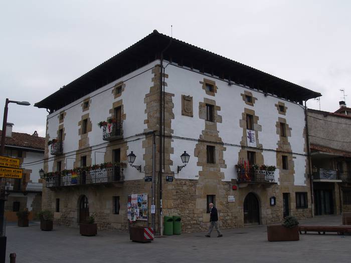 Zinpeko izateko hautagaien zerrenda egina