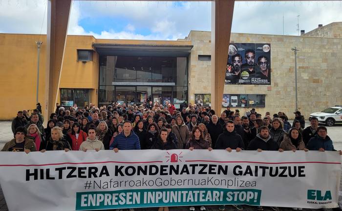 ELAk hiru lan heriotzak salatzeko elkarretaratzea egin du Altsasun