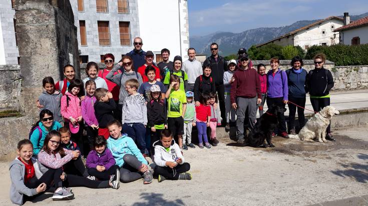 Pikuxarrekoek Iturraskarrirekin bere konpromisoa bete dute 