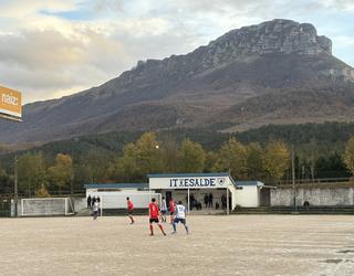 Etxarrik irabazten jarraitzen du, eta Lagun Artea erori zen