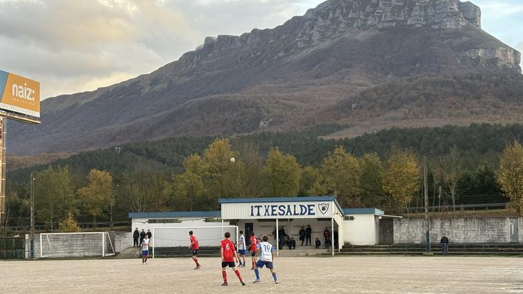 Etxarrik irabazten jarraitzen du, eta Lagun Artea erori zen
