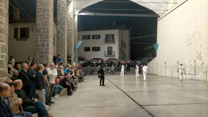 Murgiondo-Bergera eta Salaberria anaiak, Gartzarongo Pilota Txapelketako finalaren bila