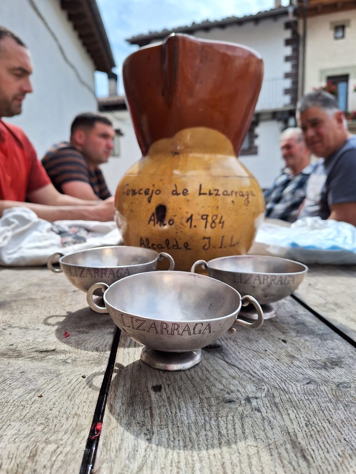 San Adrian egunarekin, festak Lizarragan
