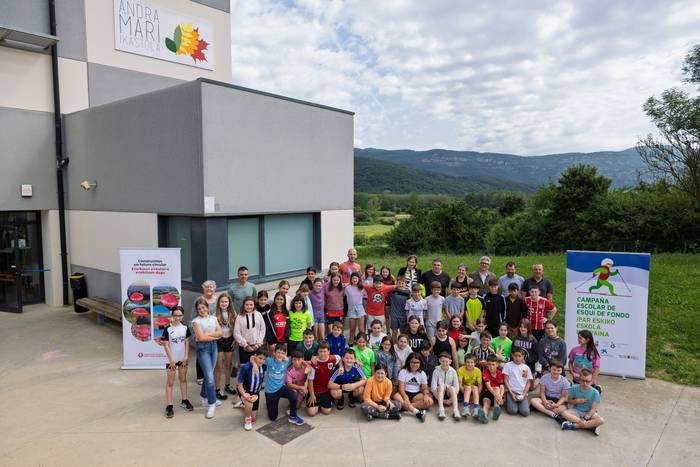 Eski kanpainak saria eman dio Andra Mari ikastolari