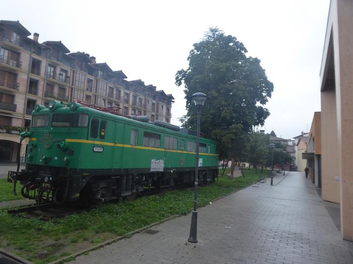 Frontoi txikirako beste kokapen batzuk badaudela adierazi du EH Bilduk