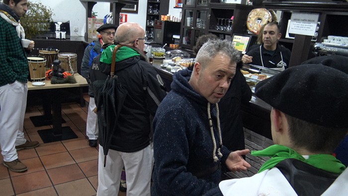 Kintoz bete dira kaleak - 10