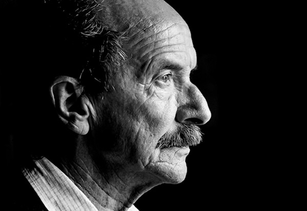 Txori bete hego (Joxan Artze in memoriam)