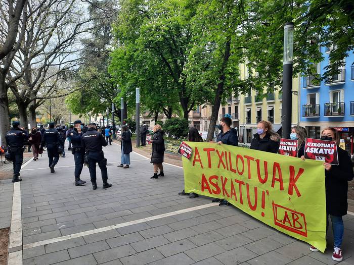 LABeko kide bat atxilotu dute Iruñean