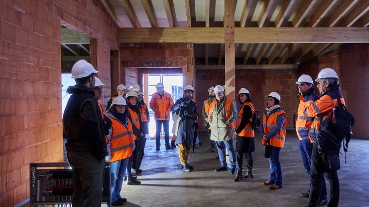 Aurrera doaz Irurtzungo Baso Baliabideen Zentro berria eraikitzeko lanak