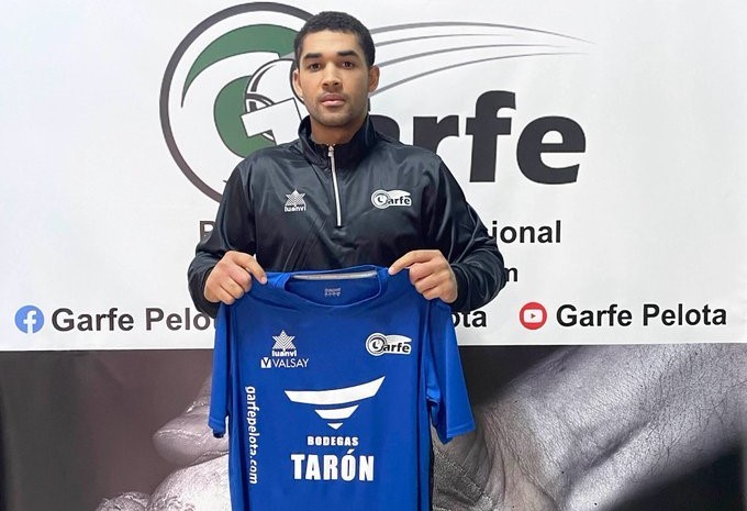 Arbizuren debuta Garferekin, Etxarri Aranatzen