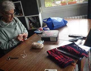 "Guk egiten duguna artisautza lanak dira"