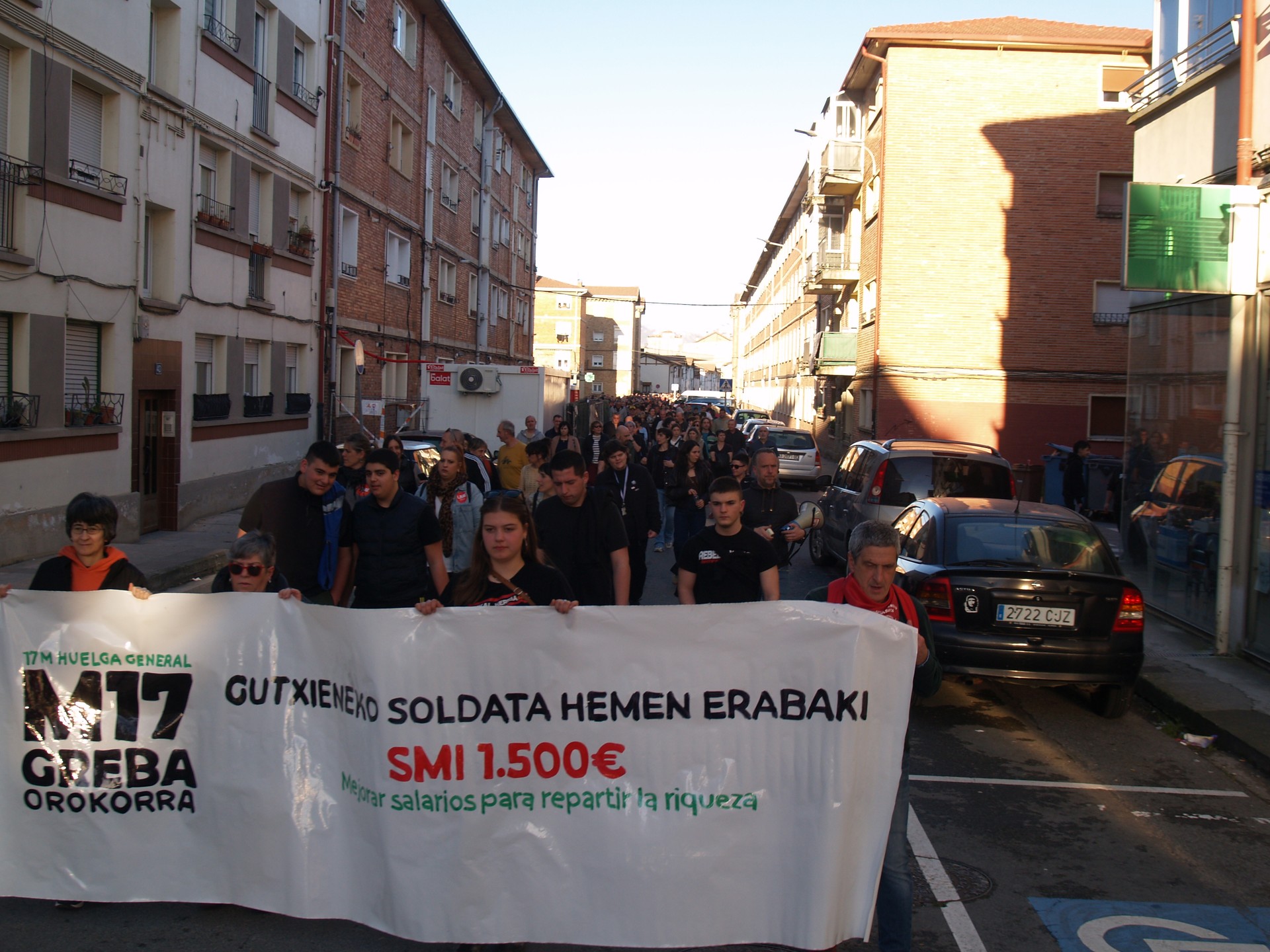 Lanbidearteko Gutxieneko Soldataren aldarria herritartu da