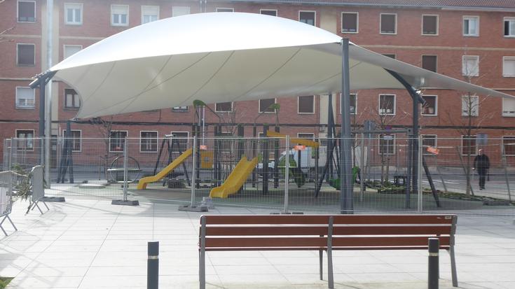 Estalpean jarri dute jolas parkea