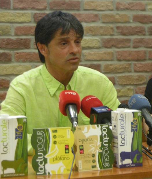 Xotak Iruñeko Udaleko aurreko denboraldiko diru-laguntza ez duela kobratu salatu du