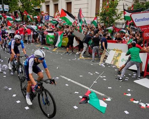 Iniestaren NSN enpresak eta Stoneweg-ek Israel Premier Tech taldearen lizentzia eta egitura erosi dute