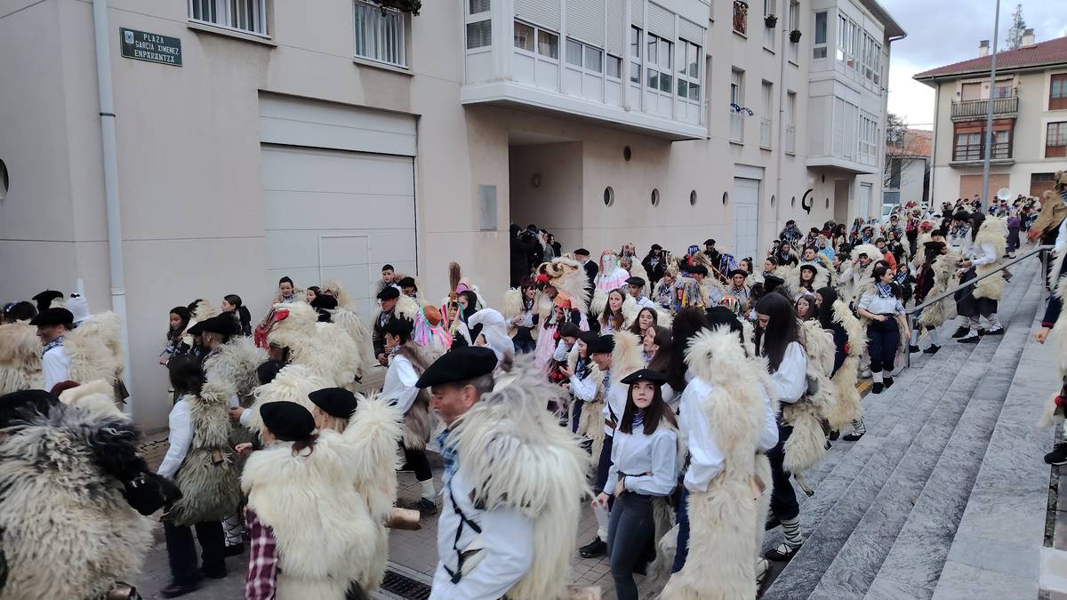 Ihoteen enbaxadoreak