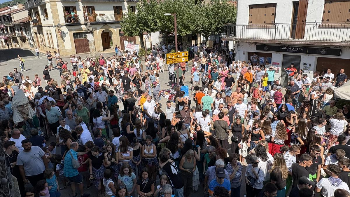 Festen balorazioa egiteko deialdia