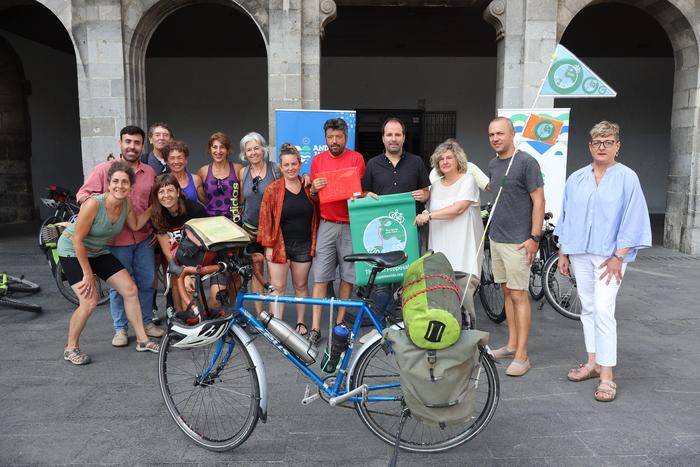 COP 31 Bike Ride Sakanatik pasa da