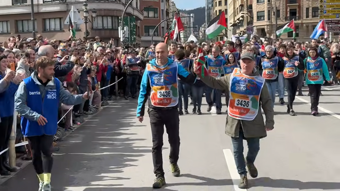 Bi sakandar Korrikako azken aurreko lekuko hartzean