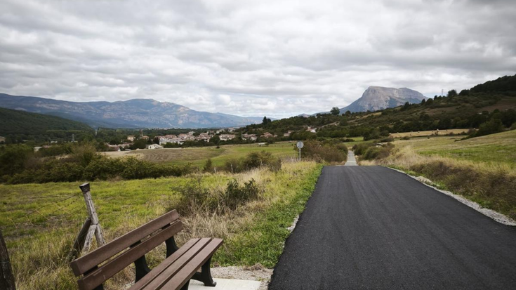 Bizikleta bide sarea, bertako produktuen inguruko ikastaroa eta udaletako kontuak