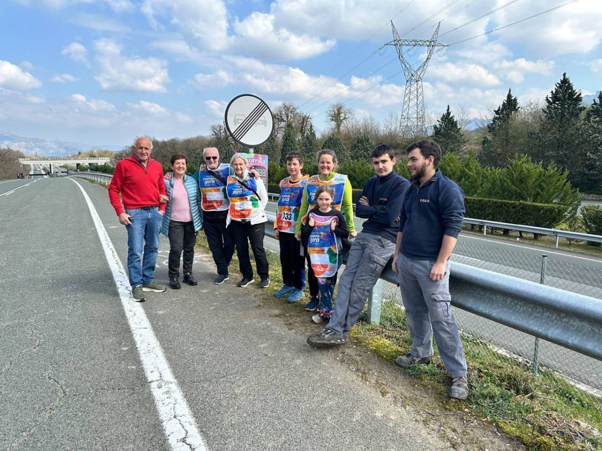 "Ez erlaxatzea, behintzat, eta denon artean lanean segitzea"