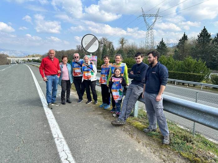 "Ez erlaxatzea, behintzat, eta denon artean lanean segitzea"