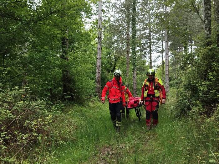 Min hartutakoa erreskatatu zuten suhiltzaileek