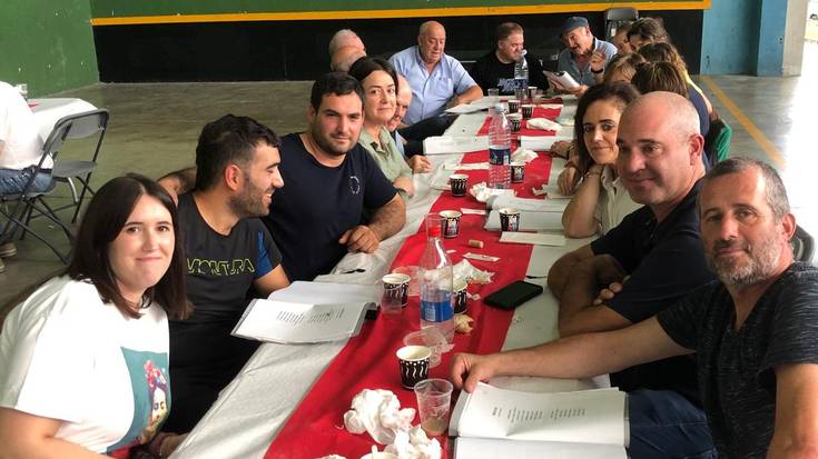 Ergoendarrak elkartuta